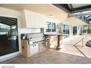 2 E Pelican St, Naples, FL 34113 photo 6