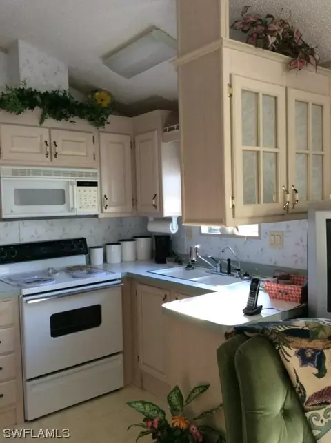 4601 Robert E Lee Blvd E, Estero, FL 33928 photo 3