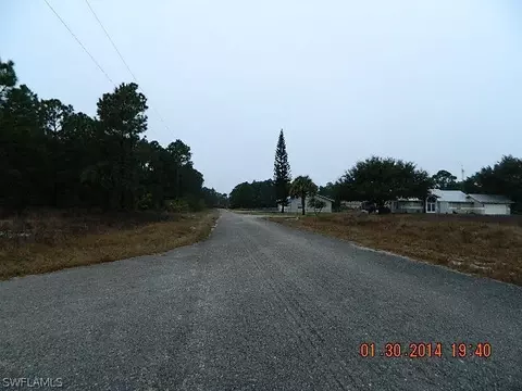 1215 Ecclesia St E, Lehigh Acres, FL 33974 photo 5