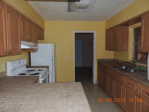 620 Helms Rd, Labelle, FL 33935 photo 9