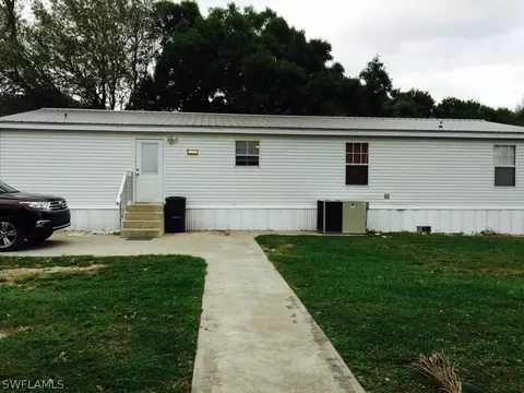361 Kilpatrick Loop, Clewiston, FL 33440 photo 3
