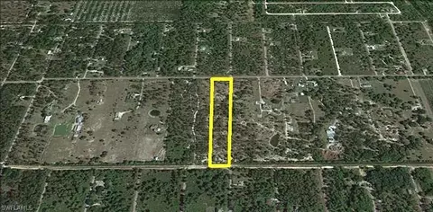 3908 E 23rd St, Alva, FL 33920 photo 4