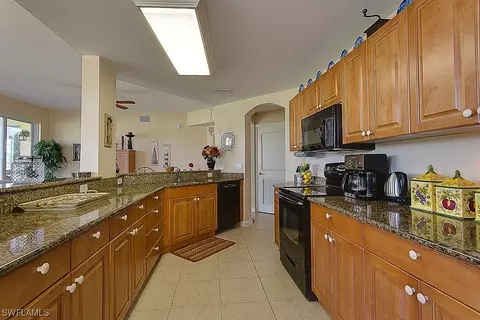 20231 Burnside Pl #401, Estero, FL 33928 photo 4