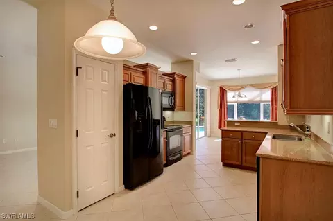 20615 Larino Loop, Estero, FL 33928 photo 4