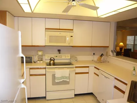 4251 Ute Ct, Estero, FL 33928 photo 2