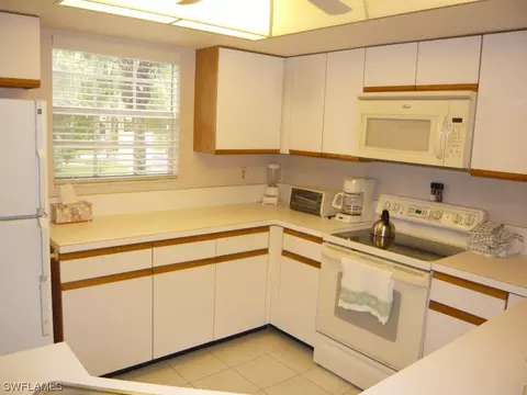 4251 Ute Ct, Estero, FL 33928 photo 3