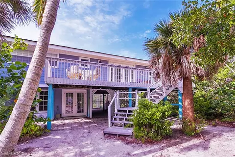 4561 Conch Shell Dr, Captiva, FL 33924 photo 1