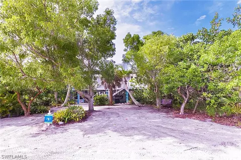 4561 Conch Shell Dr, Captiva, FL 33924 photo 9