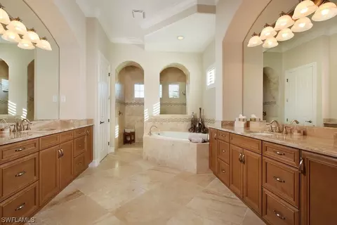 6464 Emilia Ct, Naples, FL 34113 photo 10