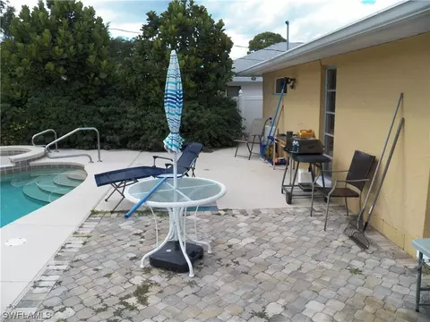 562 108th Ave N, Naples, FL 34108 photo 4