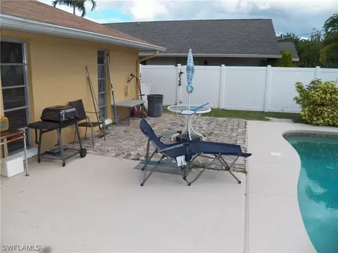 562 108th Ave N, Naples, FL 34108 photo 3
