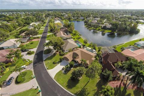 5010 Berkeley Dr, Naples, FL 34112 photo 4