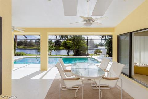 5010 Berkeley Dr, Naples, FL 34112 photo 2