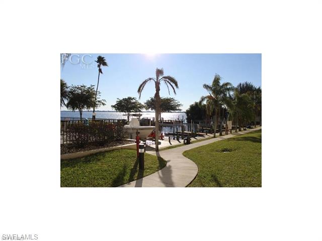  4029 SE 20th Pl #402, Cape Coral, FL 33904 photo 21