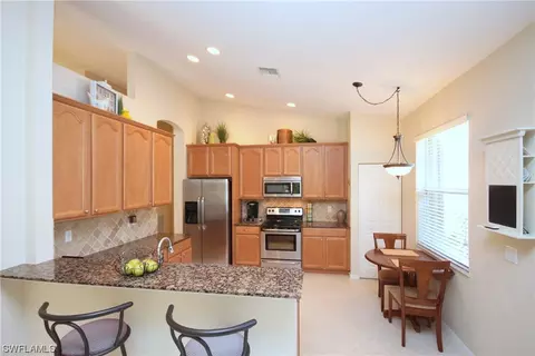 9212 Springview Loop, Estero, FL 33928 photo 3