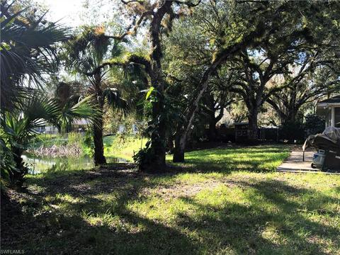 585 Oklahoma Ave, Labelle, FL 33935 photo 4