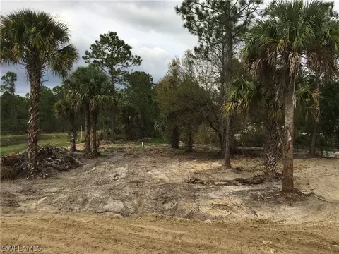 7968 2nd Pl, Labelle, FL 33935 photo 4