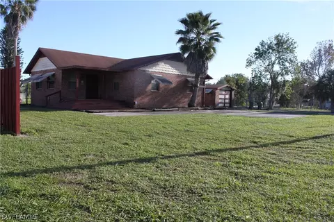 2870 County Road 721 Loop, Moore Haven, FL 33471 photo 2