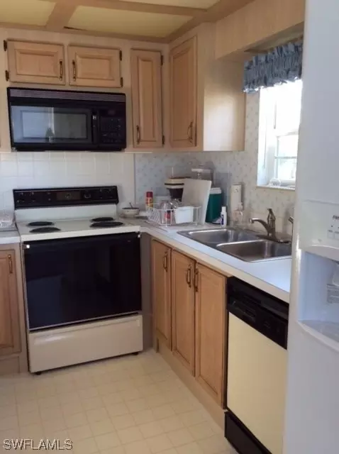 4731 Slash Pine Way W, Estero, FL 33928 photo 5