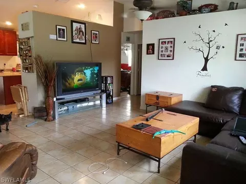 1604 Horseshoe Loop, Moore Haven, FL 33471 photo 3