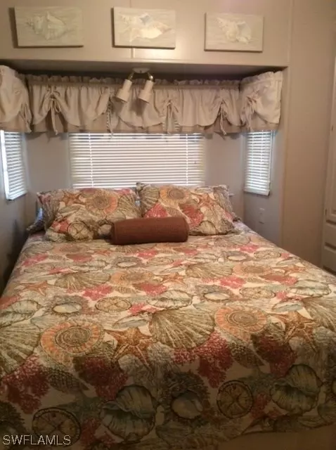 4771 Split Log Ln W, Estero, FL 33928 photo 9