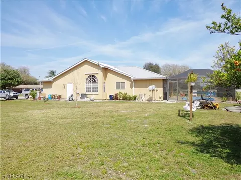 4502 Ida Ct, Labelle, FL 33935 photo 2
