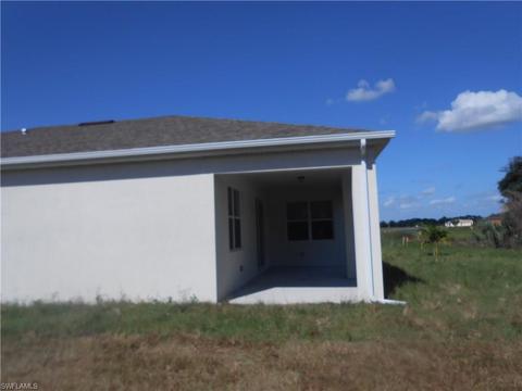 1042 Ford Ct, Immokalee, FL 34142 photo 4