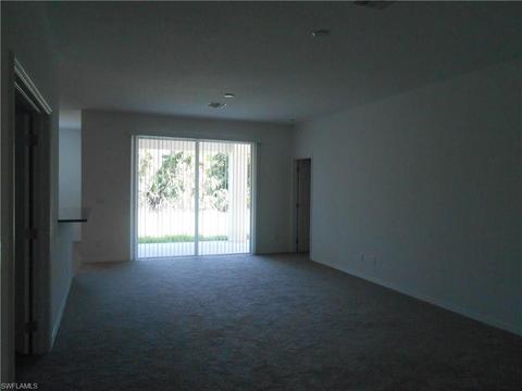 1042 Ford Ct, Immokalee, FL 34142 photo 7