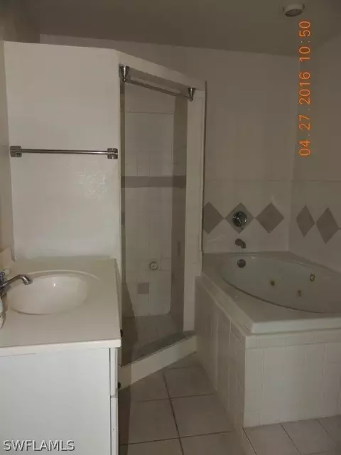 4010 E Palomar Cir, Labelle, FL 33935 photo 5