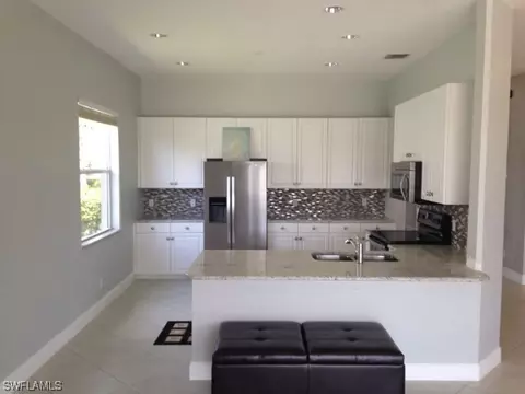 21538 Berwhich Run, Estero, FL 33928 photo 4