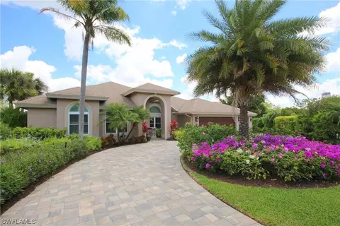 12397 Eagle Ct, Estero, FL 33928 photo 1