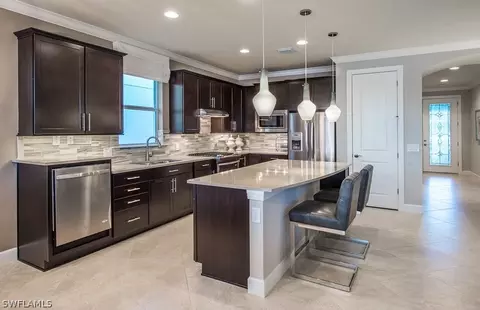 10597 Jackson Square Dr, Estero, FL 33928 photo 4