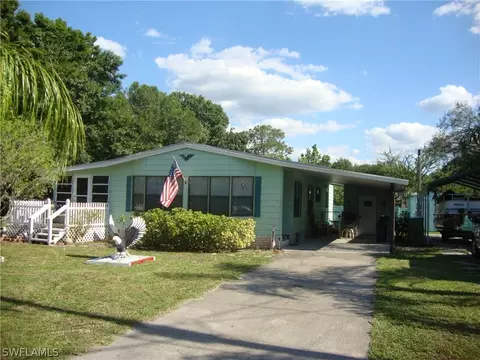 561 Bennett Ave, Labelle, FL 33935 photo 1