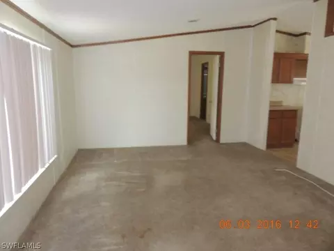 1350 Riverview Dr, Moore Haven, FL 33471 photo 2