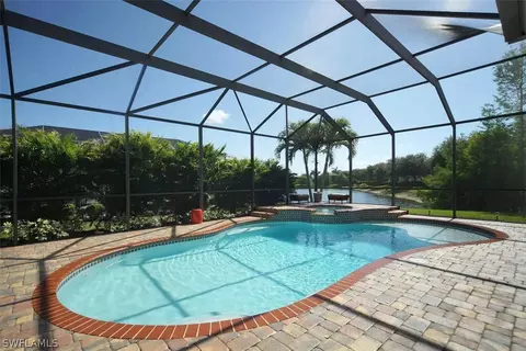 11437 Stratham Loop, Estero, FL 33928 photo 4