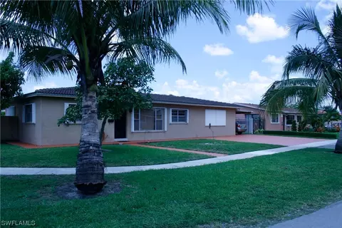 450 W 36th Pl, Hialeah, FL 33012 photo 1