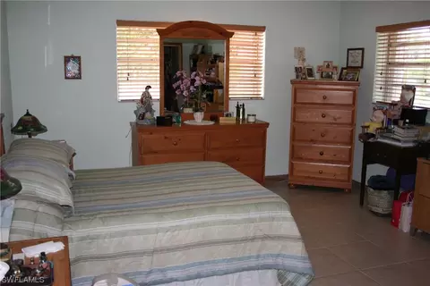 450 W 36th Pl, Hialeah, FL 33012 photo 12