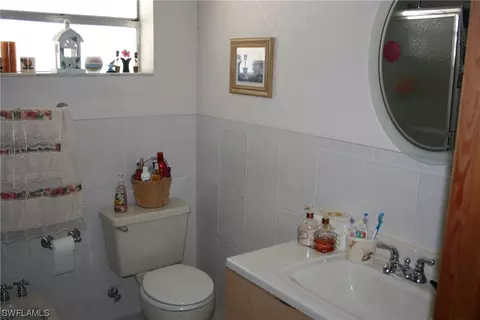 450 W 36th Pl, Hialeah, FL 33012 photo 14