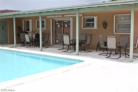 450 W 36th Pl, Hialeah, FL 33012 photo 21