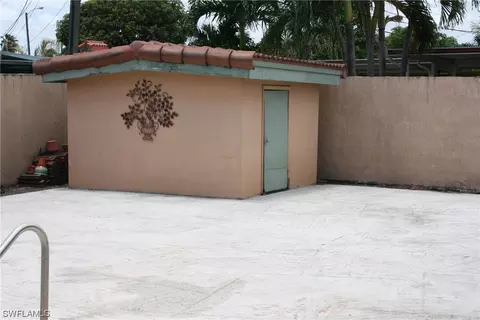 450 W 36th Pl, Hialeah, FL 33012 photo 24