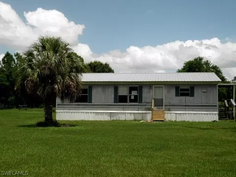 2285 Phillips Rd, Labelle, FL 33935 photo 2
