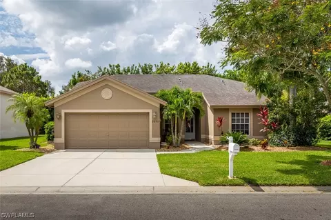 22109 Seashore Cir, Estero, FL 33928 photo 2