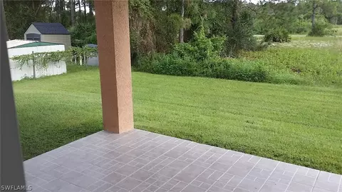 830 Runble St E, Lehigh Acres, FL 33974 photo 4