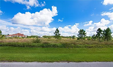 20401 Barefoot Ski Blvd, Estero, FL 33928 photo 6