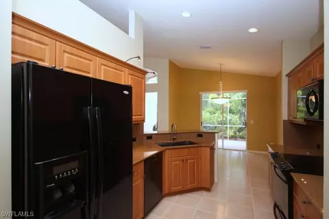 9194 Springview Loop, Estero, FL 33928 photo 3