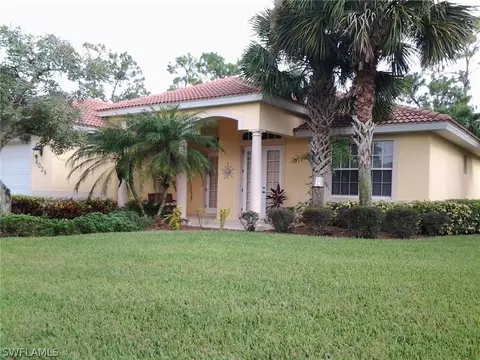 4024 Kent Ct, Naples, FL 34116 photo 2
