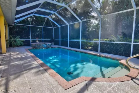 4024 Kent Ct, Naples, FL 34116 photo 6