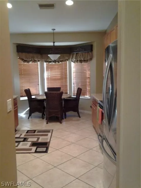 4024 Kent Ct, Naples, FL 34116 photo 10