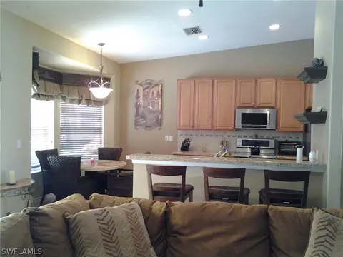 4024 Kent Ct, Naples, FL 34116 photo 8