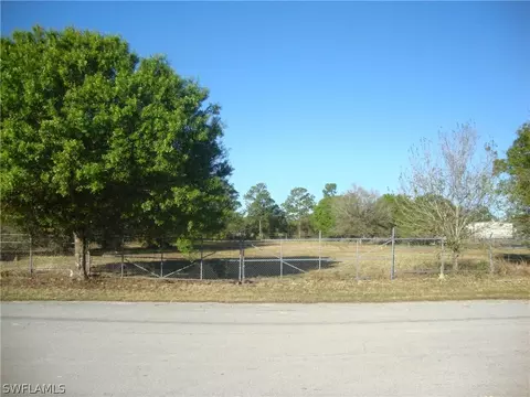 399 N Industrial Loop, Labelle, FL 33935 photo 2